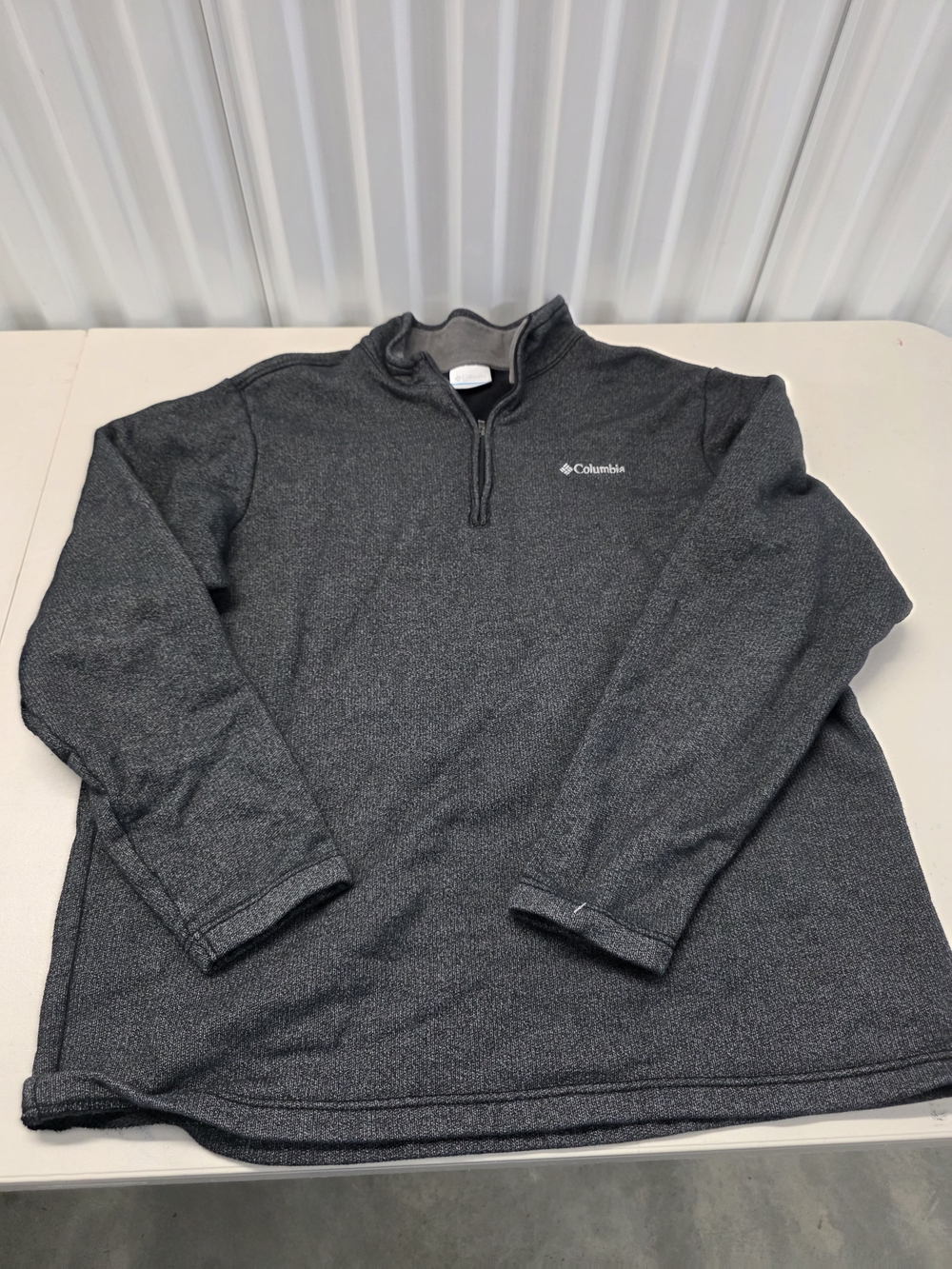 Columbia Men's Dark Gray Quarter-Zip Fleece Pullover